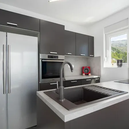 Apartamento Lovely In With Wifi