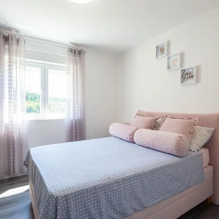 Lovely In With Wifi Apartamento *